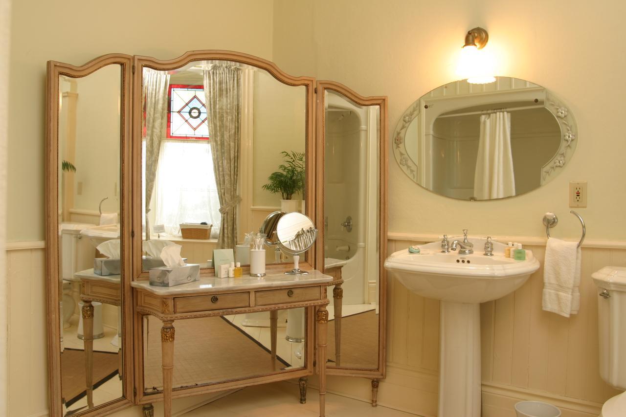 Grand Victorian Bed & Breakfast Niagara Bagian luar foto