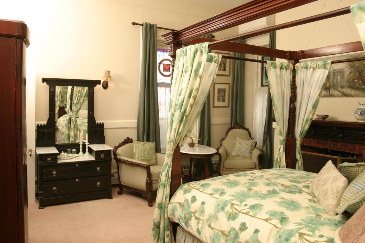 Grand Victorian Bed & Breakfast Niagara Bagian luar foto