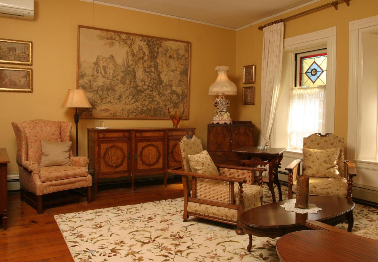 Grand Victorian Bed & Breakfast Niagara Bagian luar foto